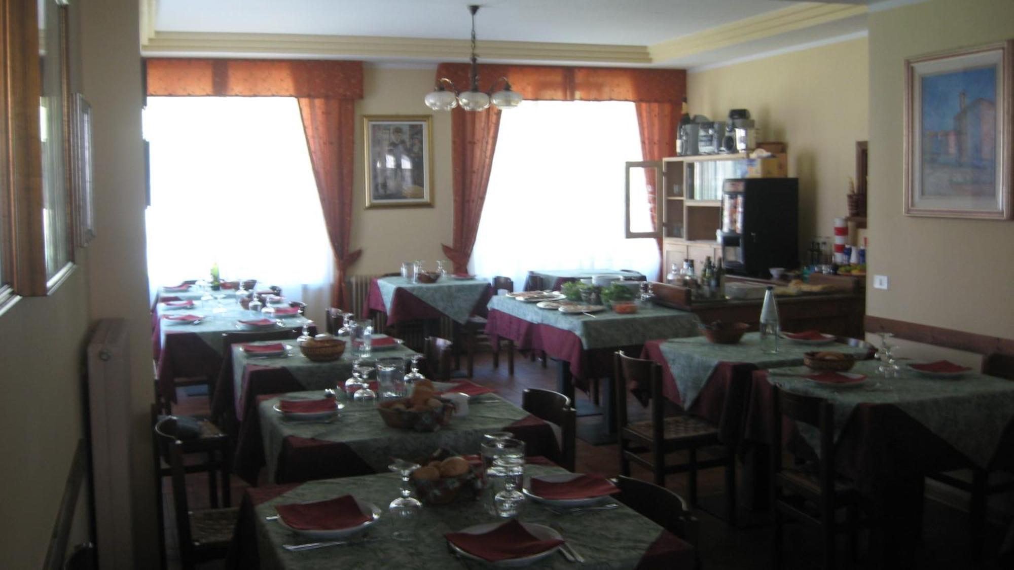 Albergo Bellaria Lavarone Exteriör bild